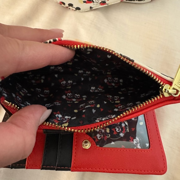 Loungefly Mickey Minnie Love Heart AOP Mini Backpack + Wallet Valentine Couple - Picture 15 of 15